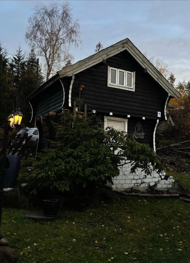 Stabbur Steinbekken, Back To Basic Primitive Overnight Eidsvoll Eksteriør billede